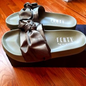 Fenty slides